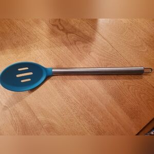 Emeril Lagasse Nylon Slotted Serving Spoon Turquoise Stainless Steel  Handle